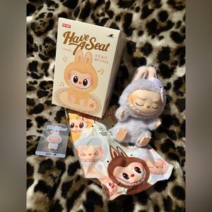 Labubu Have A Seat 💜